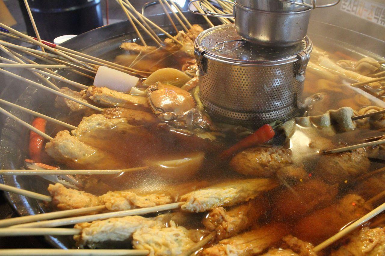 Walk the streets of Korea and grab small bites along the way! Tourist foods out, locals